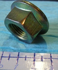 Гайка шкворня Хантер с фланцем М16х1,5